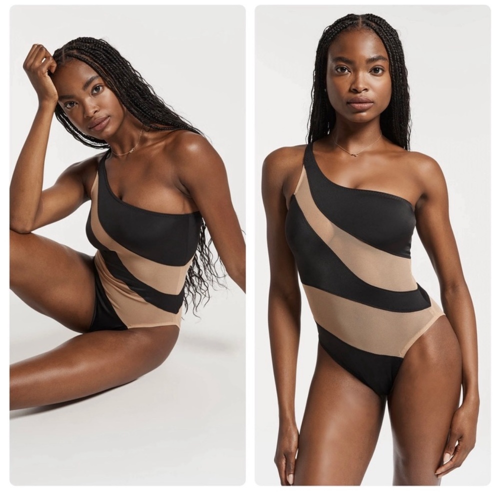 Norma Kamali Snake Mesh Mio Swimsuit One Piece Black Size Large NWT